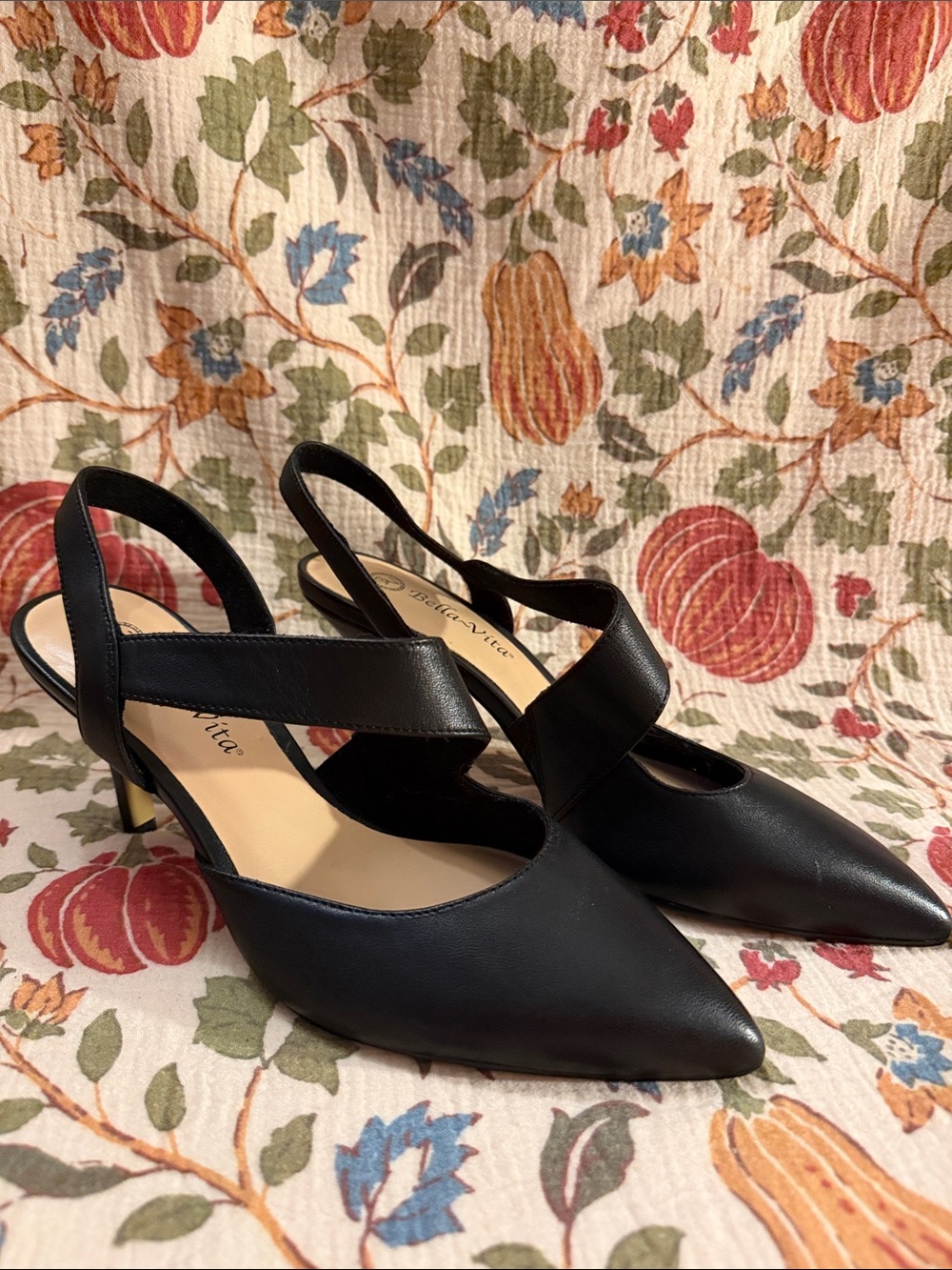 Bella Vita Black Pointed-Toe Slingback Heels with Cross Strap